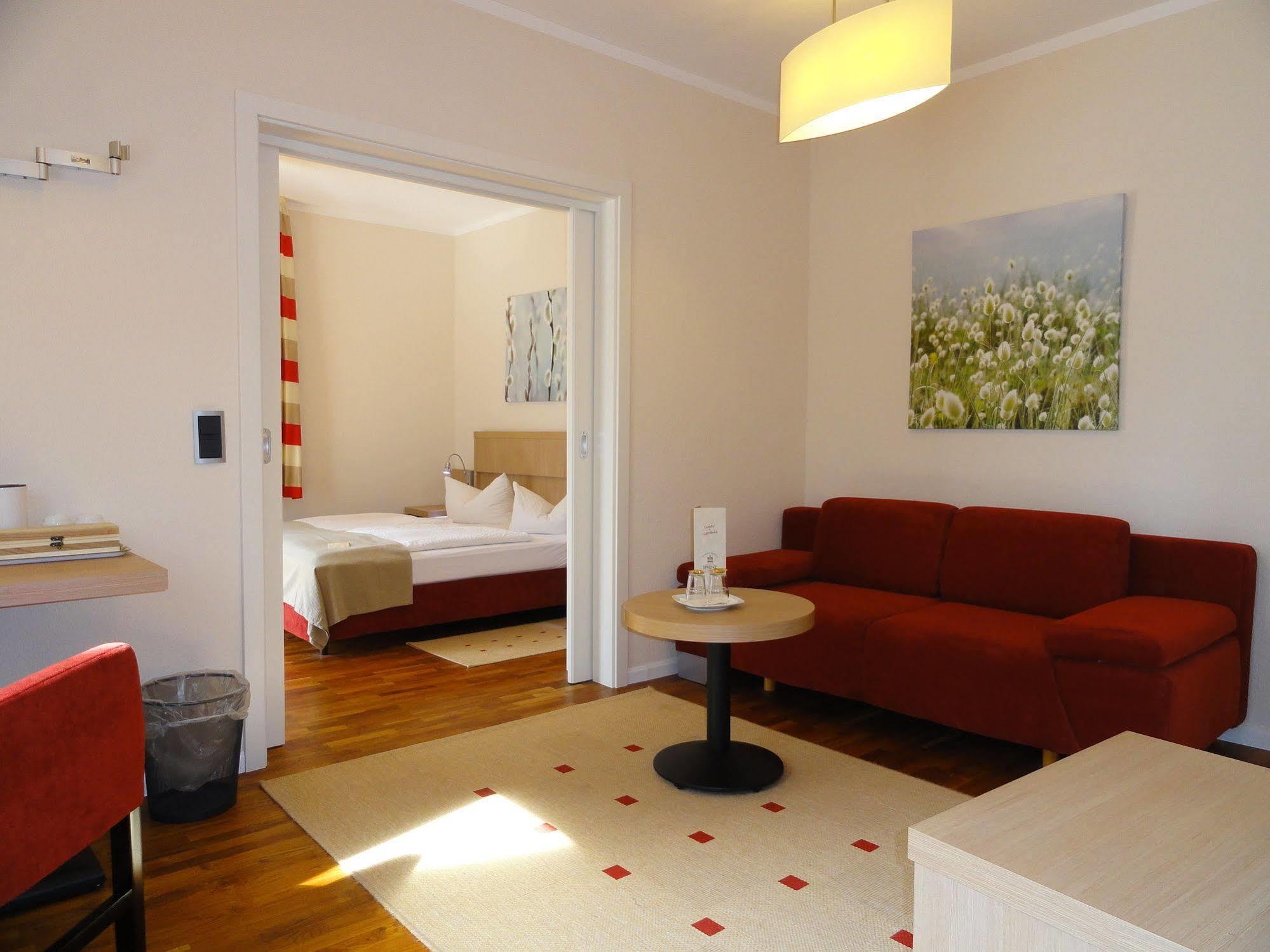 Hotel Sprenz Oldenburg Ngoại thất bức ảnh
