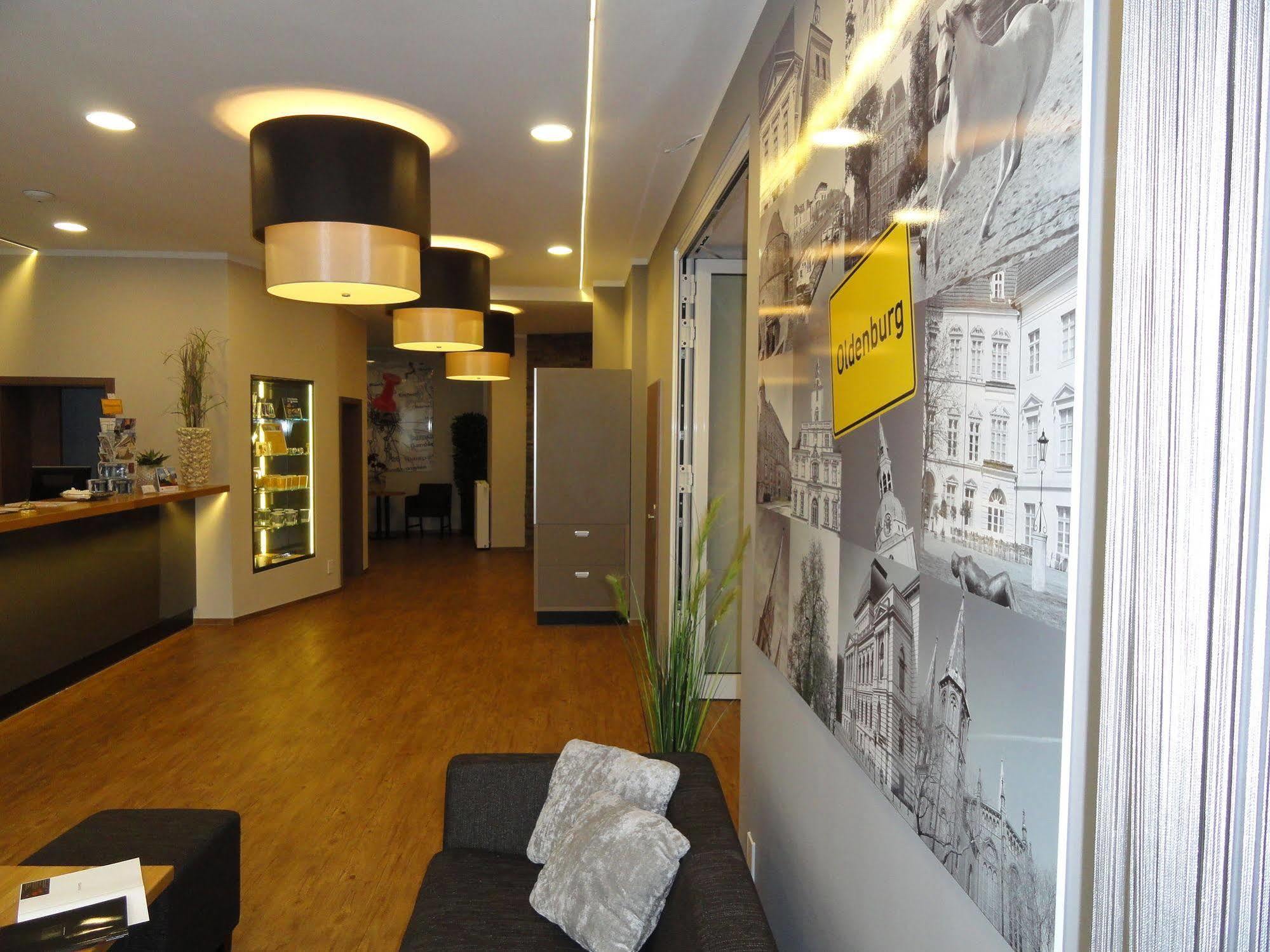 Hotel Sprenz Oldenburg Ngoại thất bức ảnh